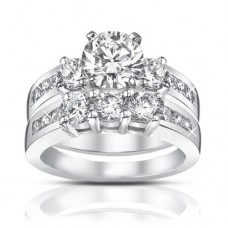 1.85ct  Ladies Round Cut Diamond Engagement Accented Ring