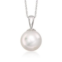 White Pearl Pendant / Necklace in Silver